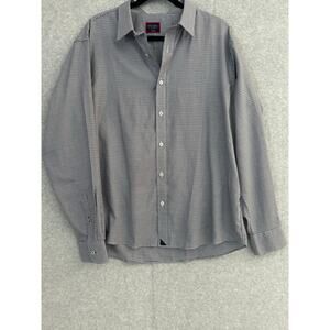 Untuck it button up top grey and black houndstooth print medium